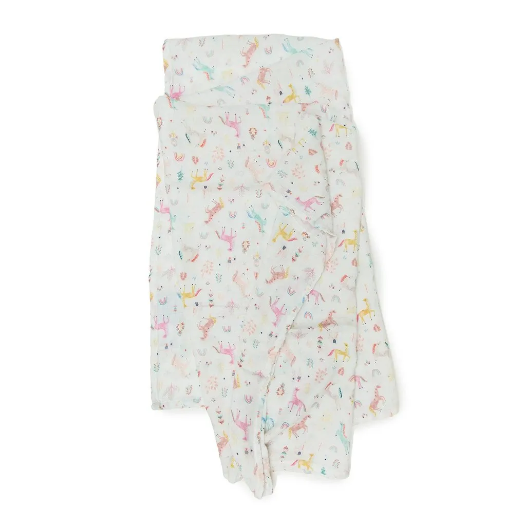 Loulou Lollipop swaddle unicorn